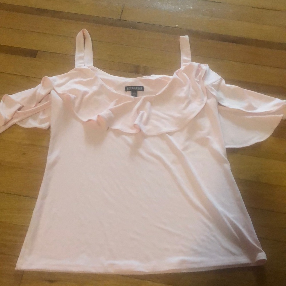Express Top with Ruffle Cold Shoulder Detail in XS